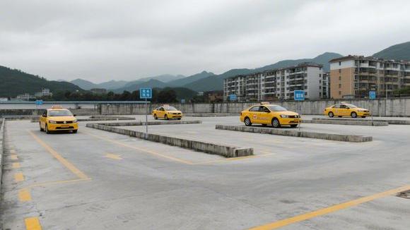锡林郭勒盟桑根达来驾校
