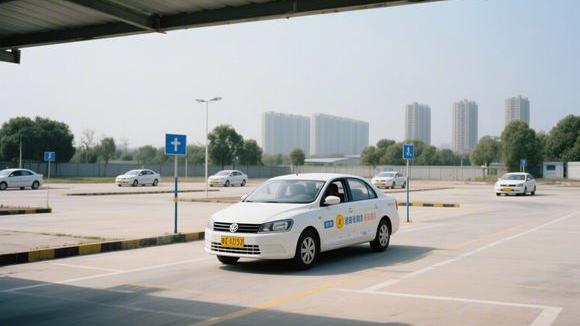 四会肇庆高新技术产业开发区驾校
