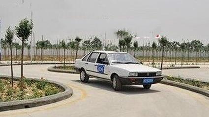 钦州贤达驾校