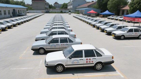 兰州宏达驾校