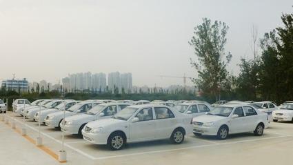 西和东安驾校
