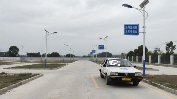 海南倒淌河驾校
