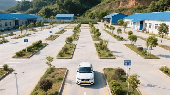 乌鲁木齐路路通驾校